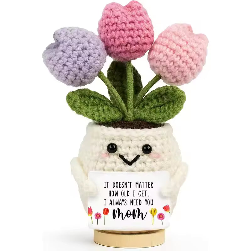 Red crochet smiley pot with red and white flowers, Mom I Love You card